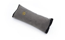 Lade das Bild in den Galerie-Viewer, MagicHeadrest - Magische Kopflehne für Unterwegs